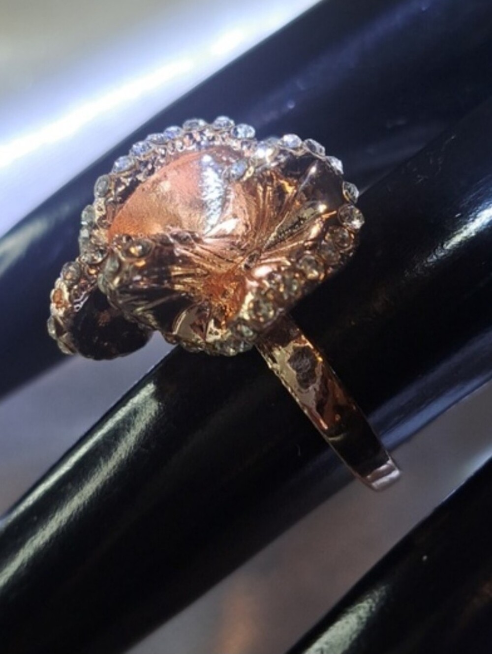 Elegant Golden Ring